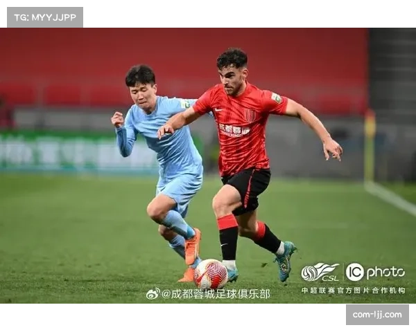 2025赛季中超第30轮：深圳新鹏城1-1成都蓉城