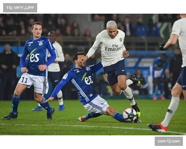 中小球会生存策略分析：斯特拉斯堡年轻化引援模式对抗资源鸿沟